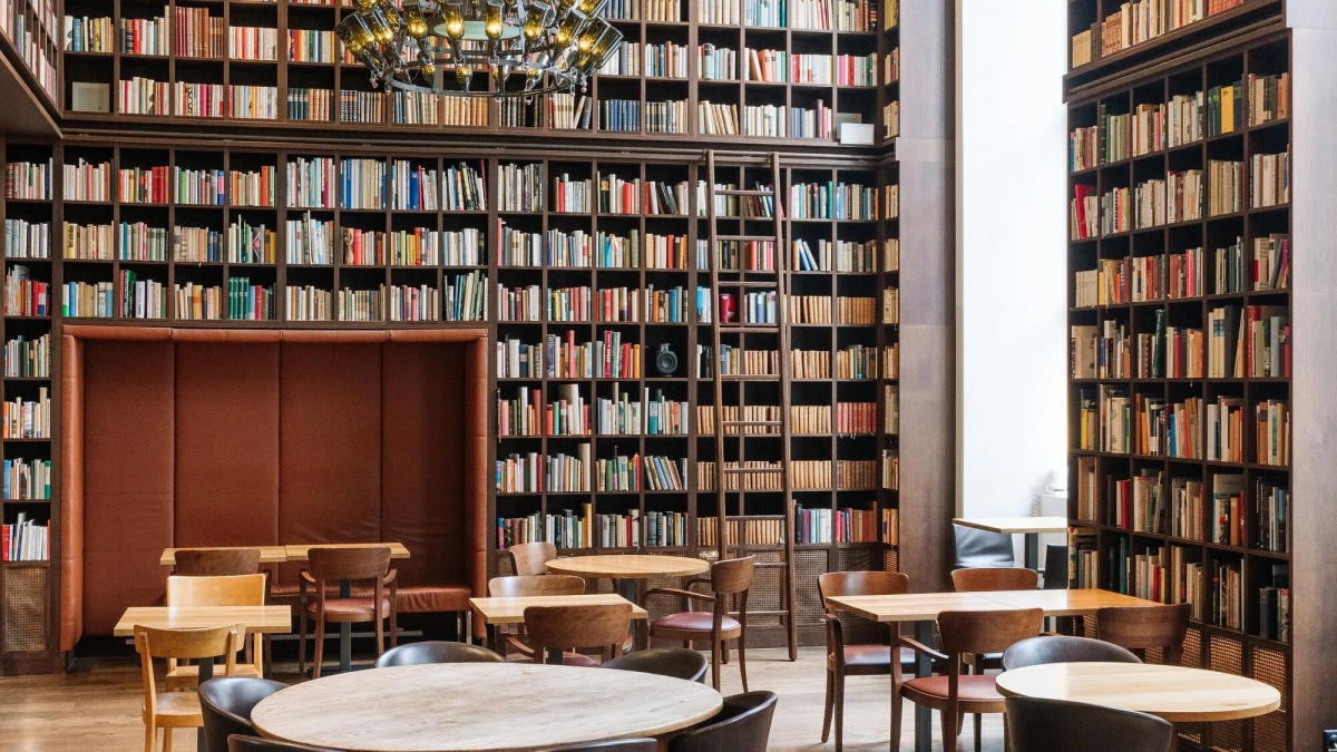 Nuevos libros ingresan al inventario de Biblioteca CRA Naciones Unidas